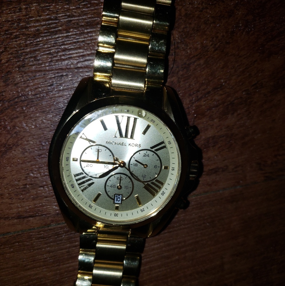 Mk watch
